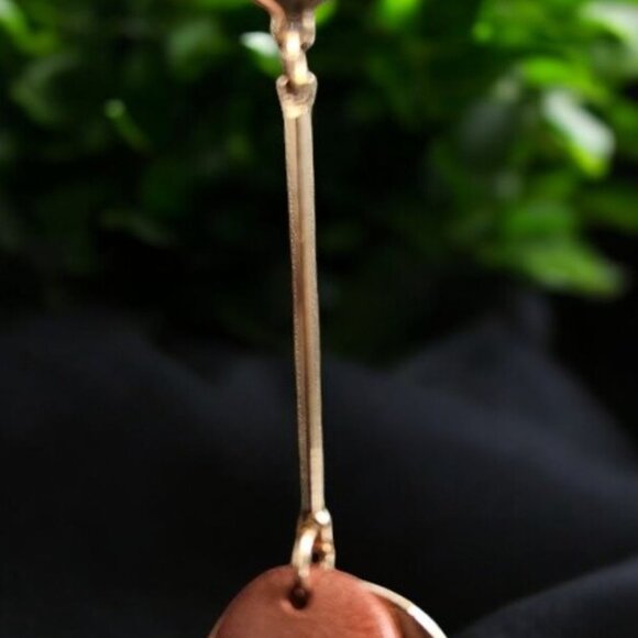 AVON Golden Woodland Stud Dangle Earrings - Picture 3 of 4